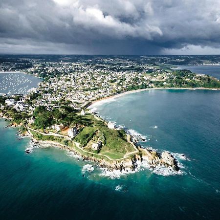 A deux pas de la plage et du port ! Charmante maison à louer Locquirec Extérieur photo